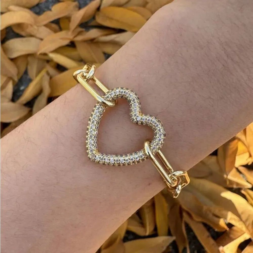Gold Heart Bracelet Q57